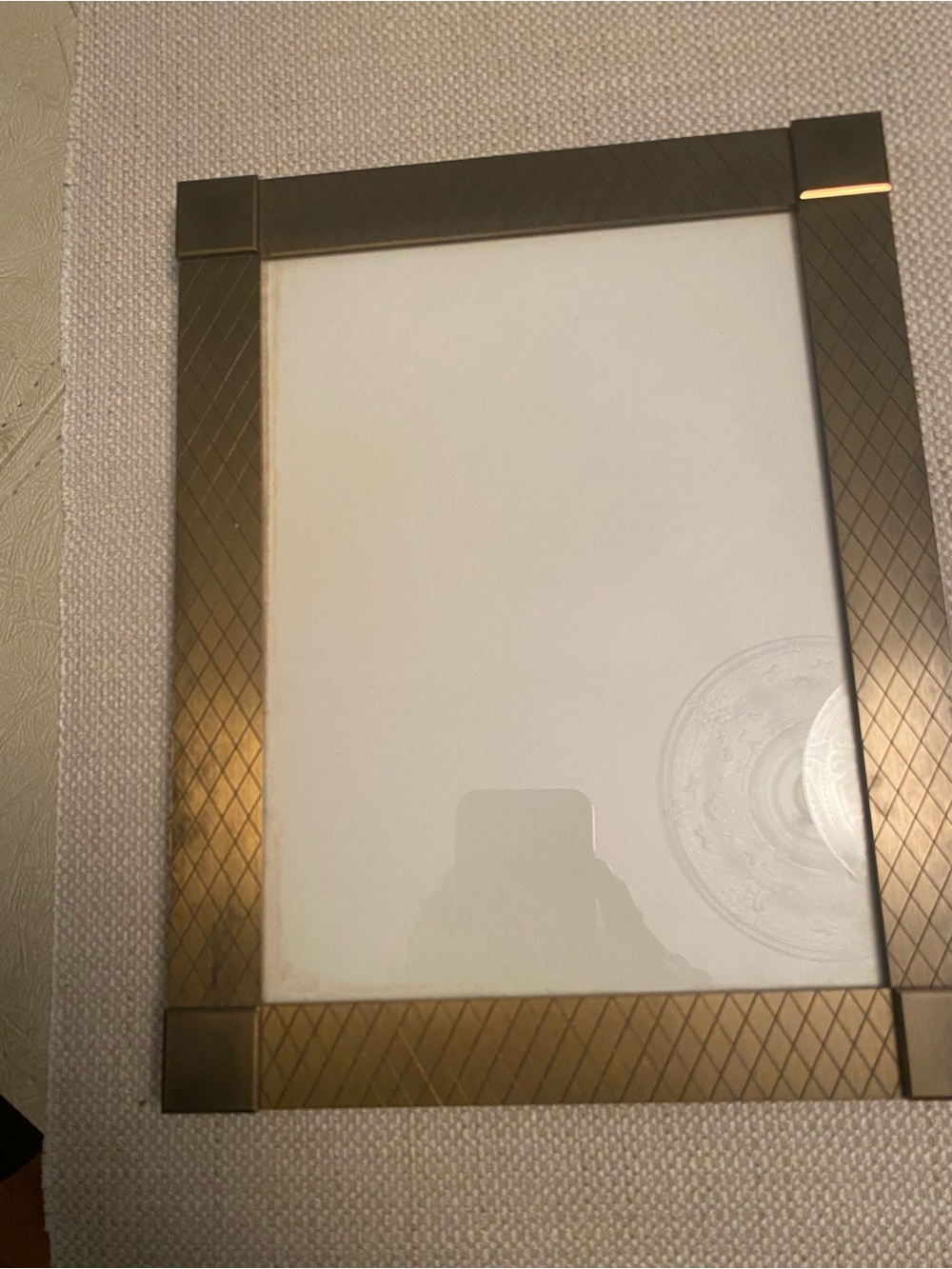 Vintage metal/brass gold tone photo frame with glass. Very good condition